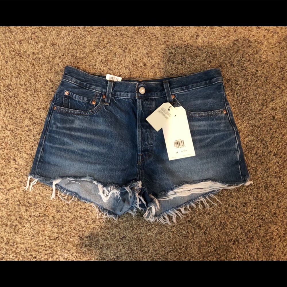 Levi Jean Shorts